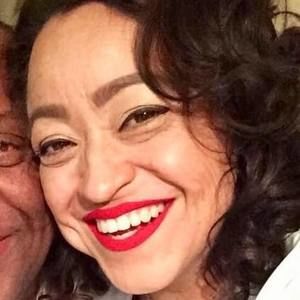 Meet your Posher, Ana